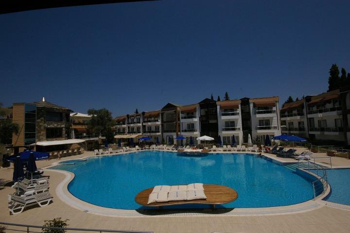 Bitez Risa Hotel Exterior foto