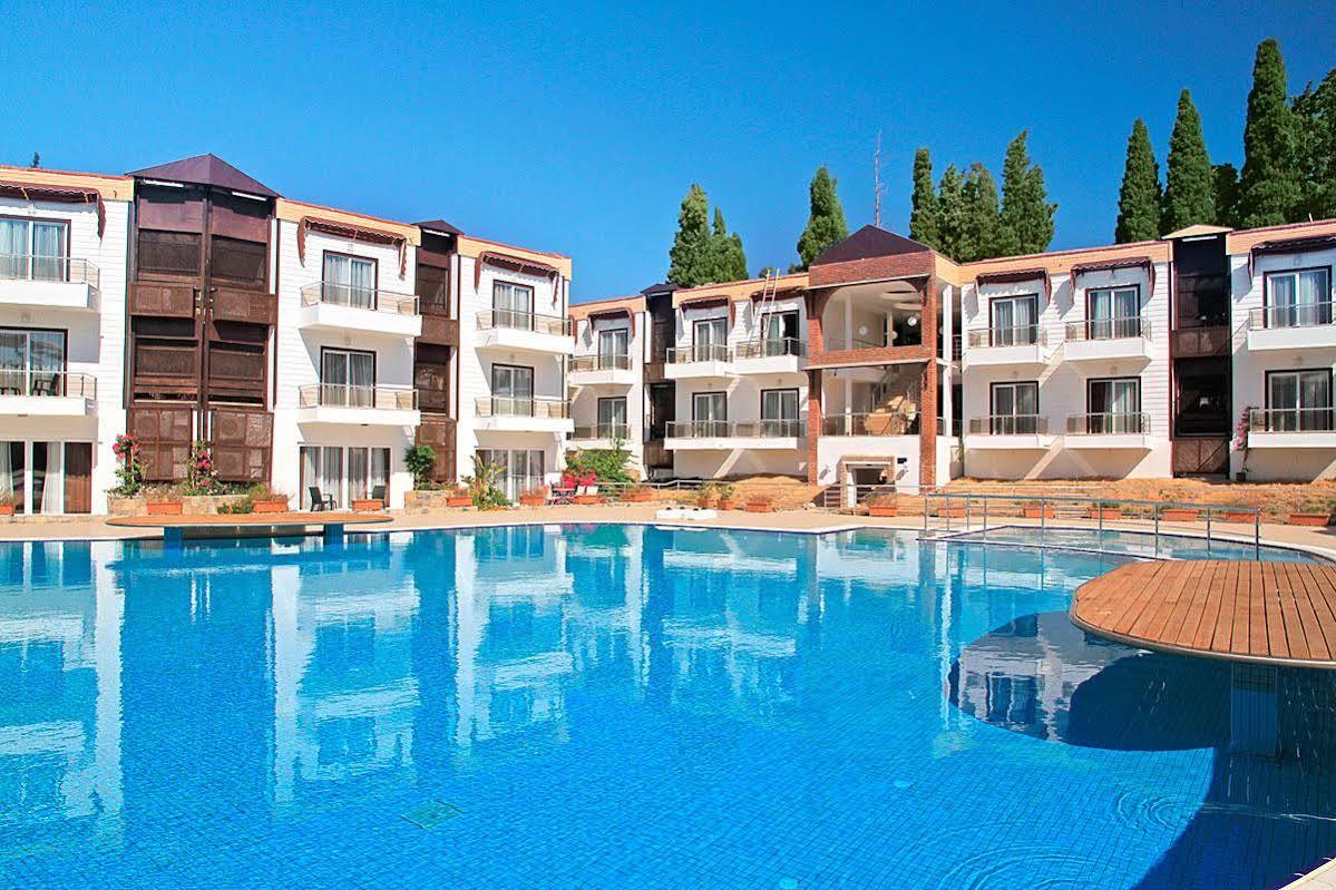 Bitez Risa Hotel Exterior foto