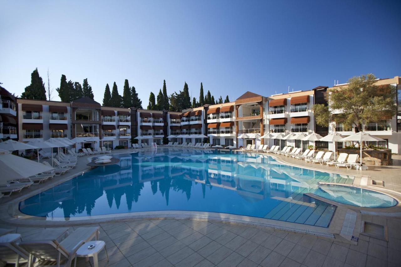 Bitez Risa Hotel Exterior foto